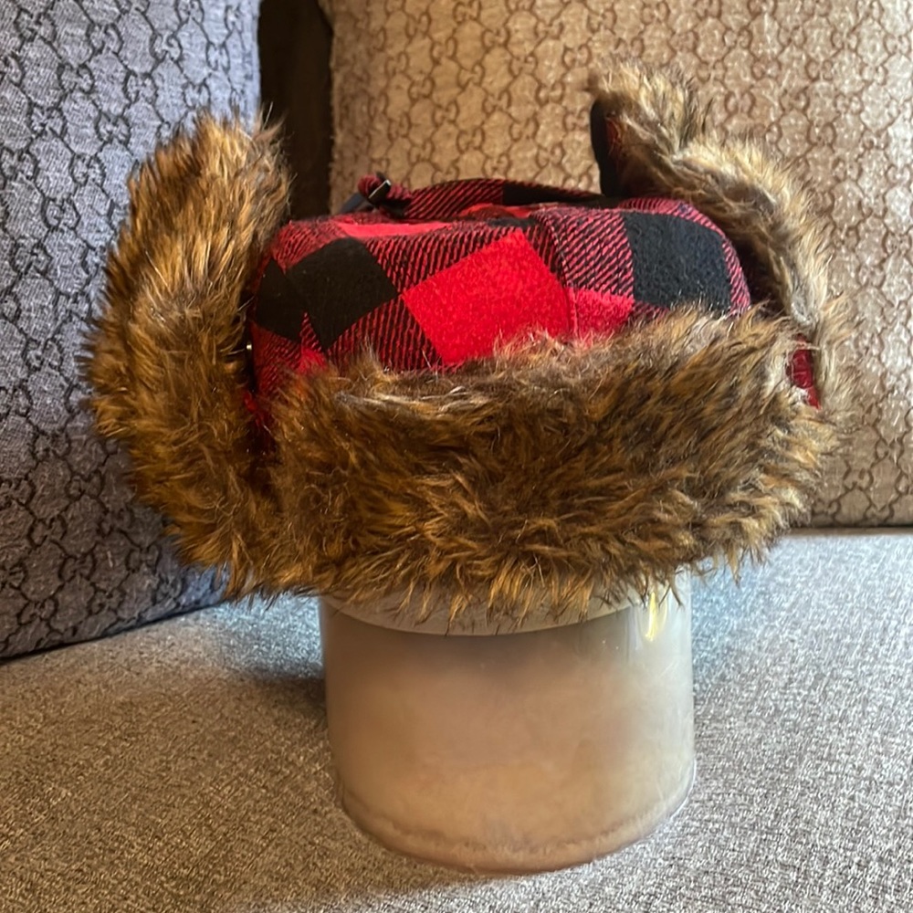 Red and black lumberjack fur trappers hat